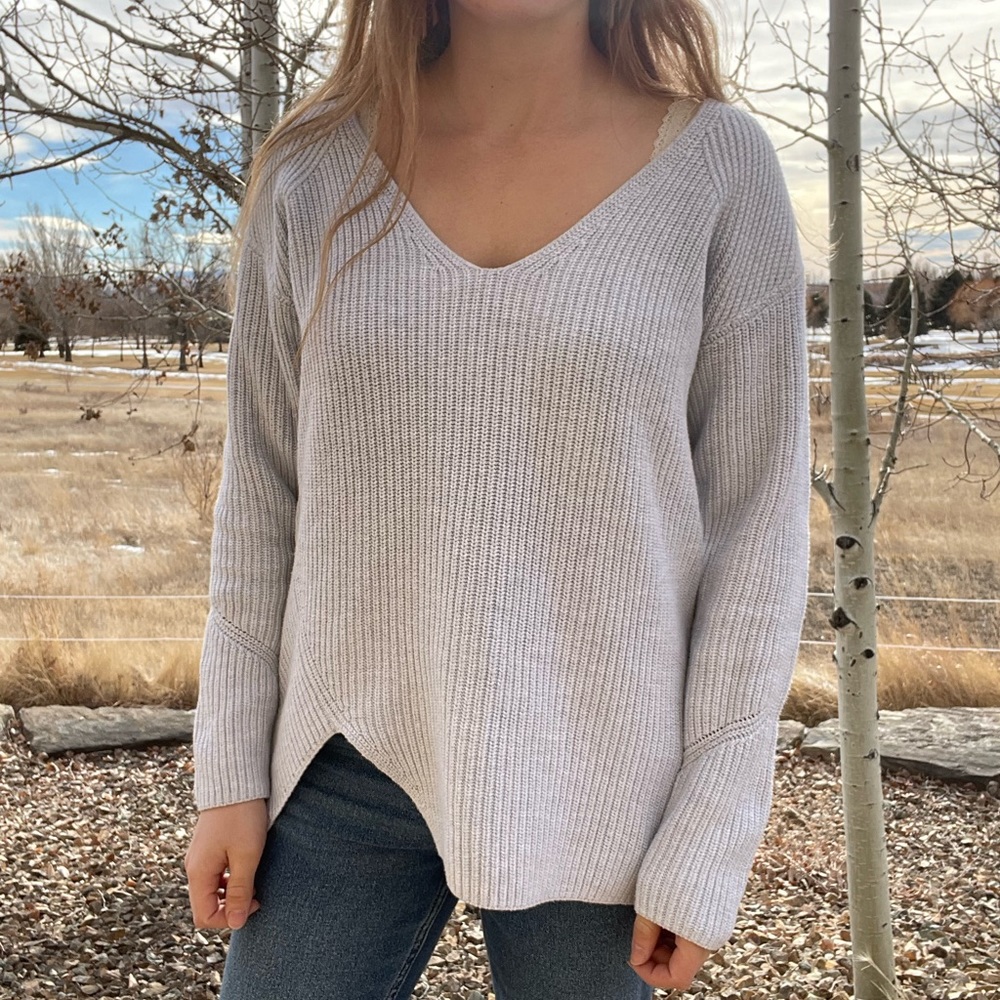 Cabi light blue cotton knit oversized V neck sweater